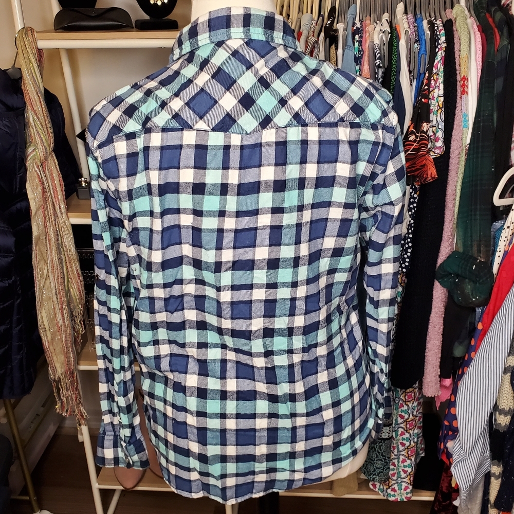 Jachs Girlfriend, Blue & Teal Button Down - Picture 4 of 6